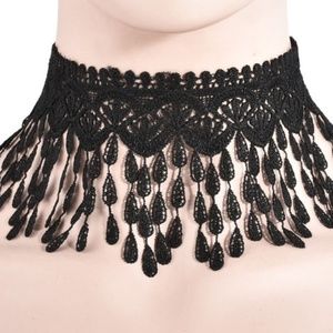 Lace Choker